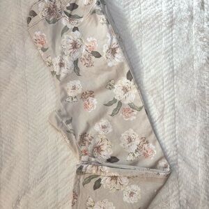 Gloria Vanderbilt Beige Floral Pants
